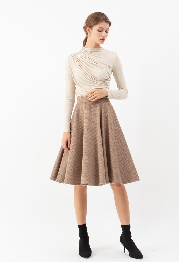 VOLANT CREME. Geplooide top