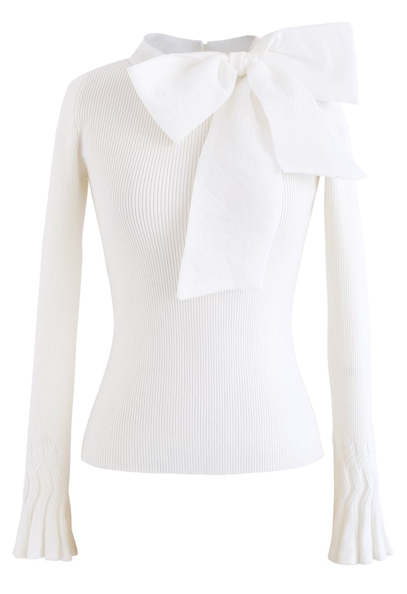 BEAU BLANC. Top met Strik